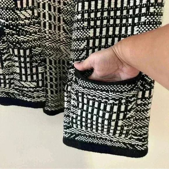 Anthropologie Angel of the North Roenne Cardigan Vest Black White Knit Sz Medium - Picture 14 of 15
